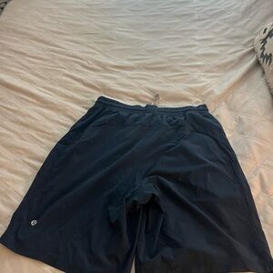 Lululemon Athletica Black Athletic Shorts Lightweight Moisture-Wicking